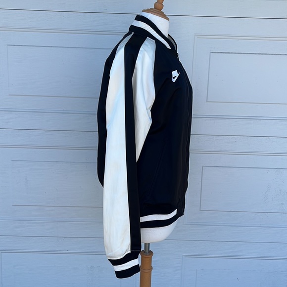 Nike NSW 08 Bomber Style Jacket Sz Med Style No. AR-1615-010 - Picture 3 of 13